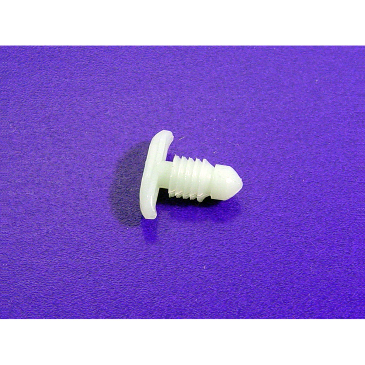 Weatherstrip Clip For GM Door Edge -White, 1/2" Long, 3/16" Wide; WF 5-G