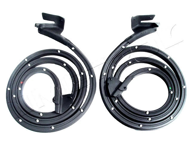 1966-1967 Chevrolet Chevelle, Malibu; Buick Skylark; Olds Cutlass; Pontiac Tempest/Lemans 4 dr hardtop FRONT door weatherstrip seals (Copy)
