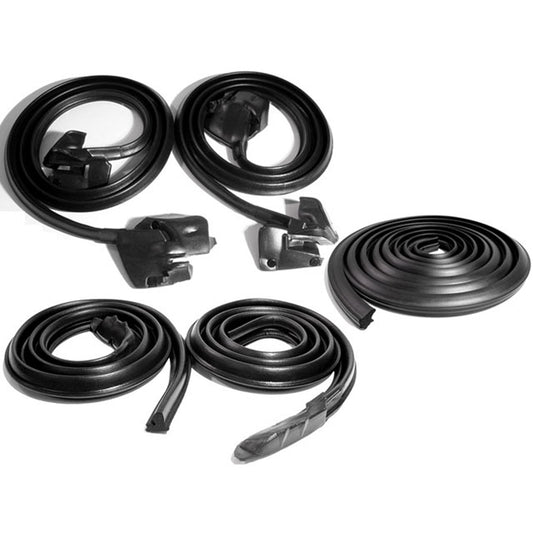 Basic kit 2-Door Hardtop For Pontiac Grand Prix 1969-1972; RKB 8105-106